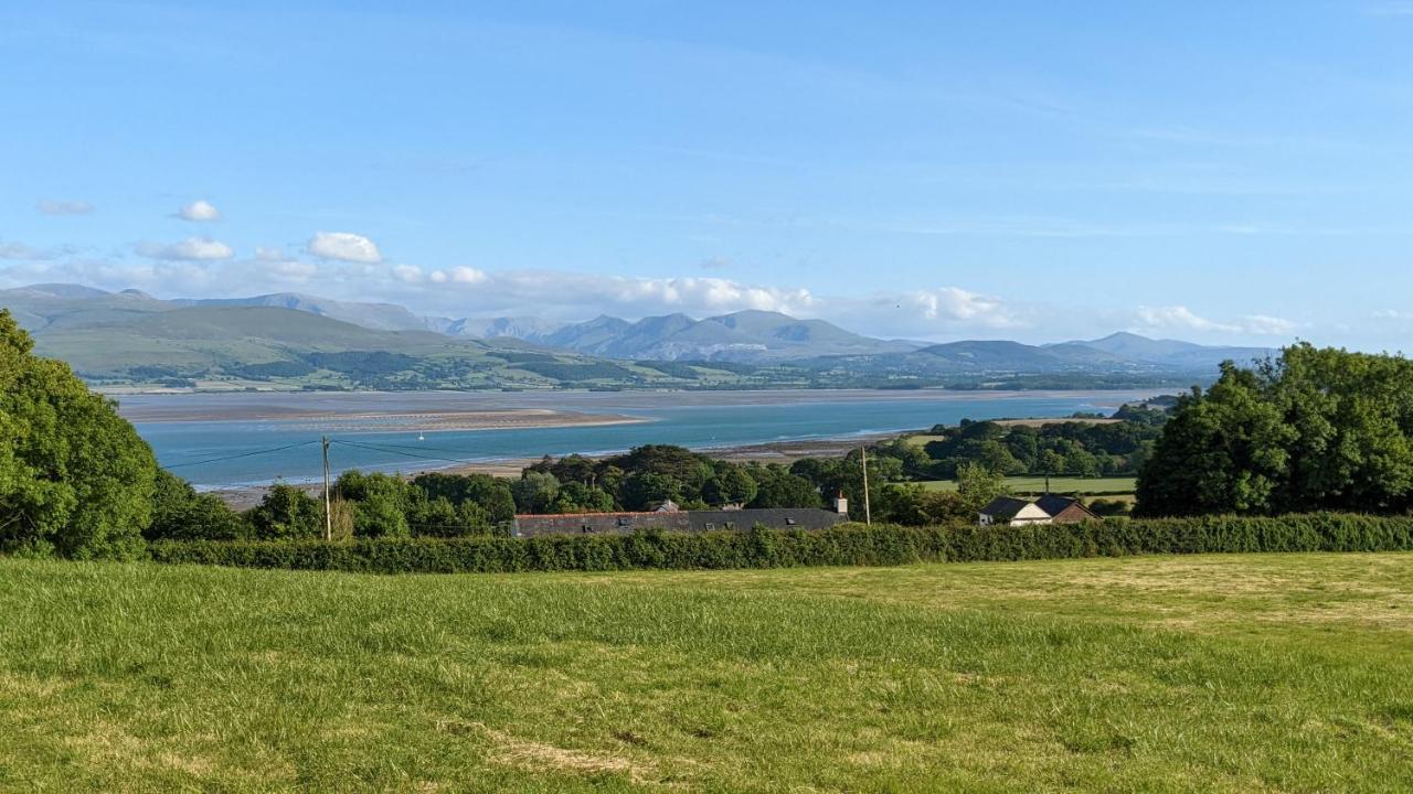 Llinos Cottage Beaumaris Buitenkant foto