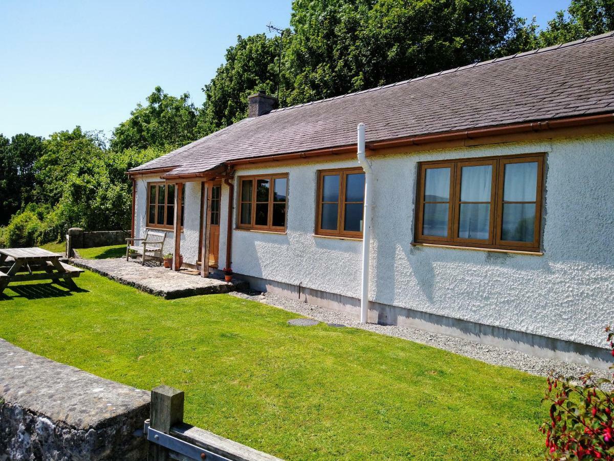 Llinos Cottage Beaumaris Buitenkant foto